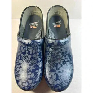 Dansko shoes